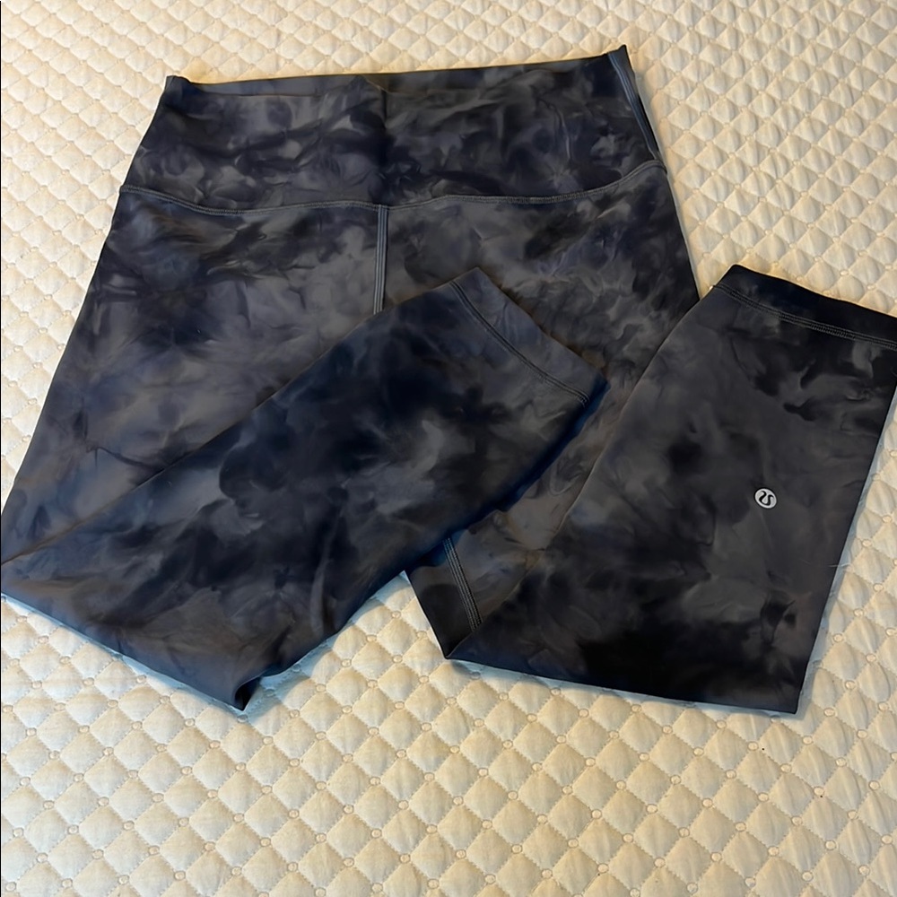 Lululemon Black Tie-Dye Leggings